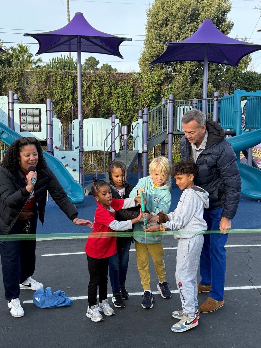 Eat. Learn. Play. Foundation tweet media