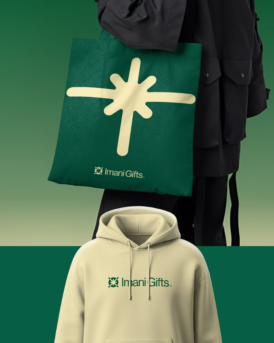 sanmiisrl's tweet photo. From the "Unwrap Your Smile" tagline to the simple smiley icon, every detail was crafted to make the recipient feel seen the moment they hold the box. https://t.co/u65qf52QRQ