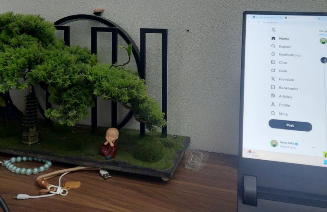 14k$ ? Trộm vía Tết này có tí bánh chưng nhân thịt🥰..
nhưng cảm giác tiền kiếm mãi vẫn không đủ ?
Chắc có lẽ tại chưa có đất, chưa cất nhà ! 
Kiếm vài trăm triệu nghe có vẻ nhiều đấy,  nhưng so với tiền cần để mua 1 mảnh đất trị giá vài tỷ, xây 1 căn
