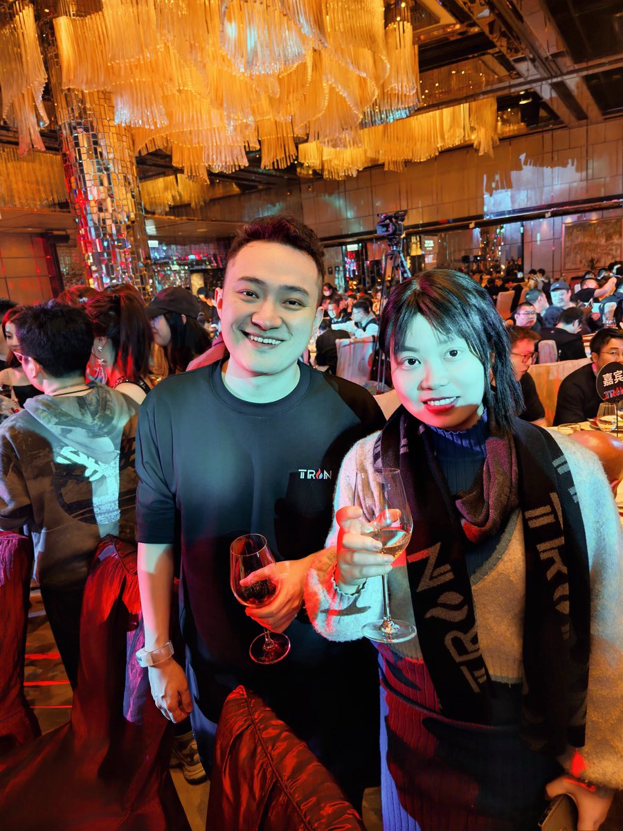 火币莉莉 tweet media