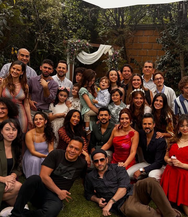 JoacoUpdates's tweet photo. 📱| @JoaquinBondoni via ig de Victoria Viera 

#JoaquinBondoni
 #PapásPorSiempre 
#PapásXSiempre https://t.co/r0RGZMT3BK