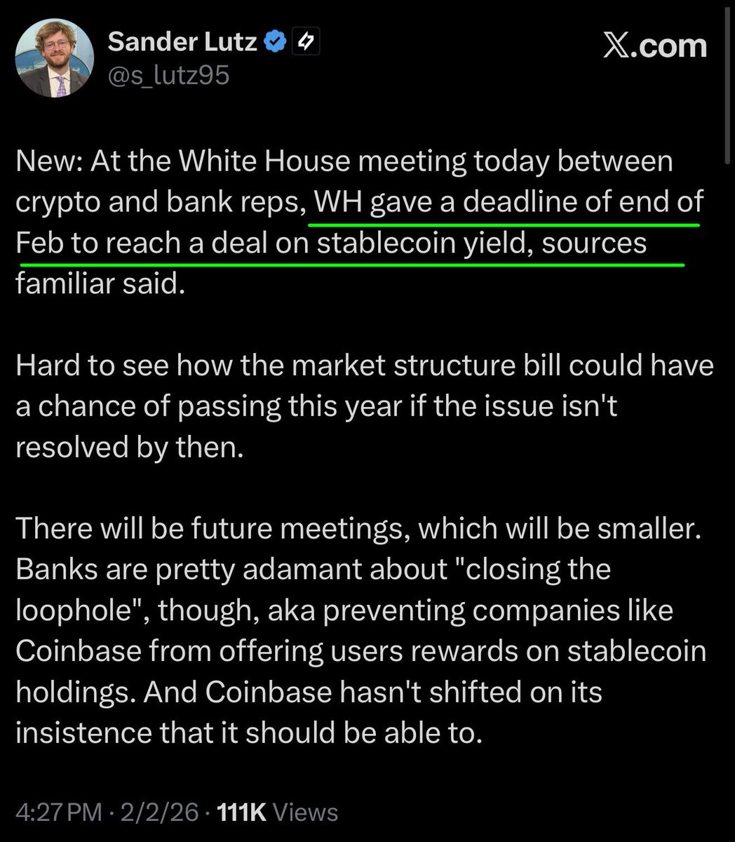🇺🇸 The White House has reportedly set an end-of February deadline for crypto and bank reps to settle the "stablecoin yield" debate.

Banks are pushing hard to block rewards on holdings (the "Coinbase loophole"), while Coinbase is holding firm. If no deal is reached, the broader