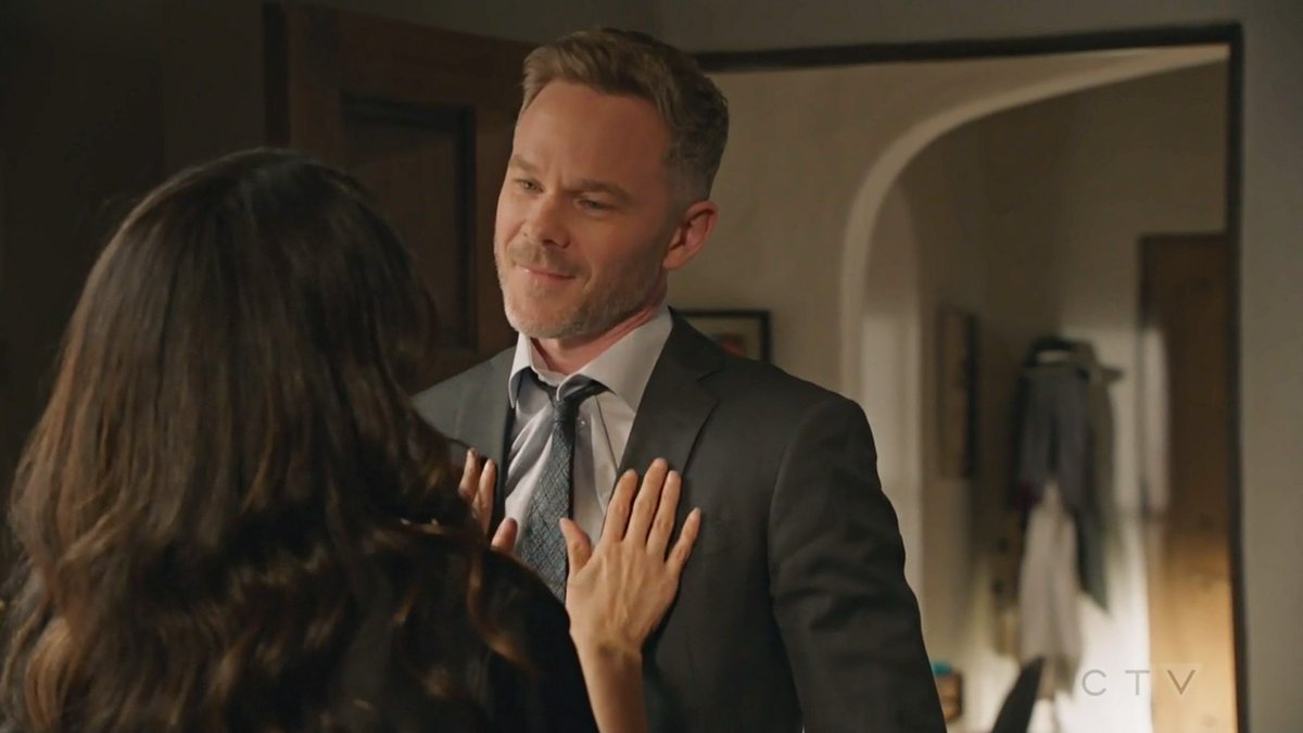 romantashas's tweet photo. that's the love of his life!! #TheRookie #Wopez https://t.co/PosCd7g051