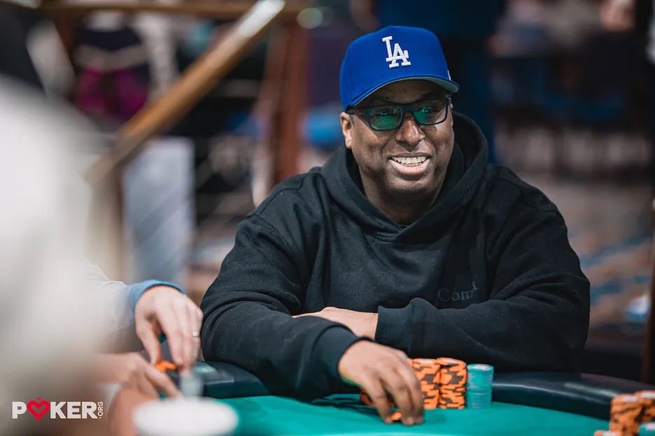 EatingOnAllStages tweet media