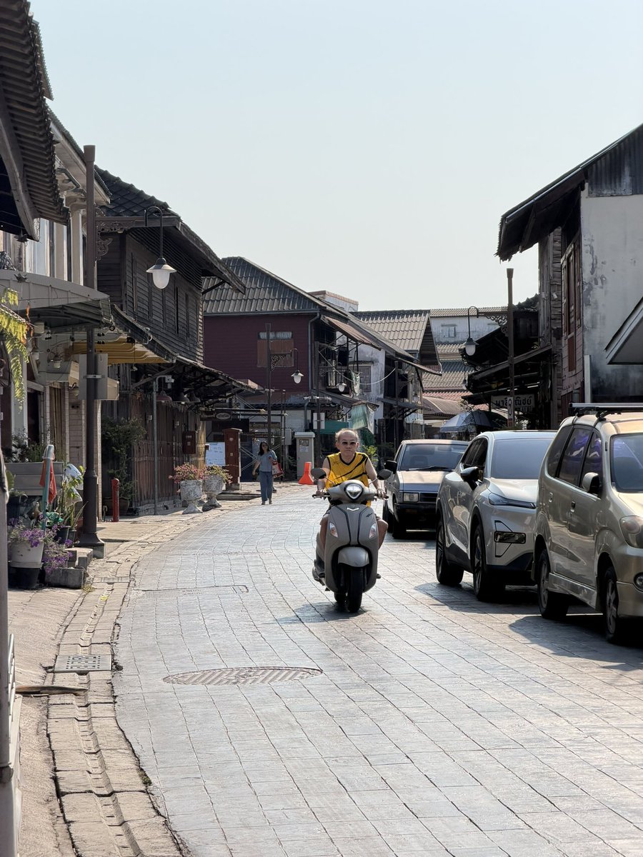 the_moooook's tweet photo. 📍Old town Rayong https://t.co/5Q1kufh8FI
