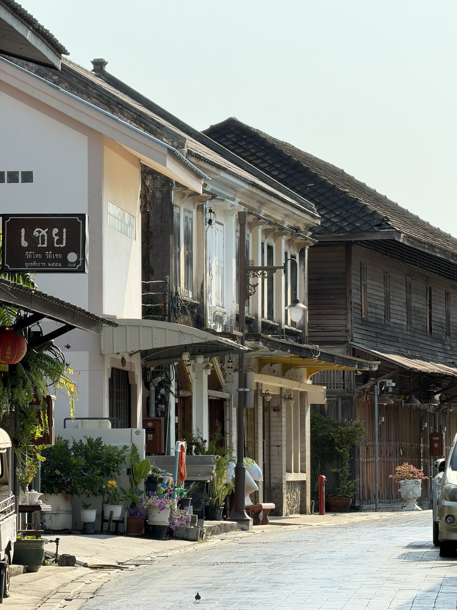 the_moooook's tweet photo. 📍Old town Rayong https://t.co/5Q1kufh8FI