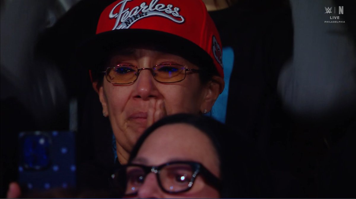 the bella army: 😭😭😭