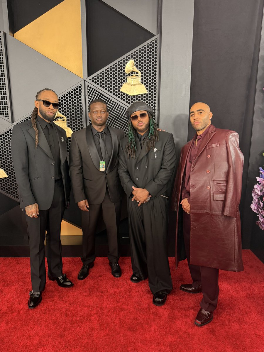 Bizzy Crook tweet media