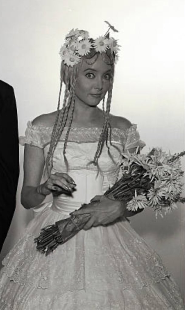 Addams 🇪🇨🖤🐱Father of Two Gatos🐱🖤🇪🇨 (@yuyu197100) / Posts / X