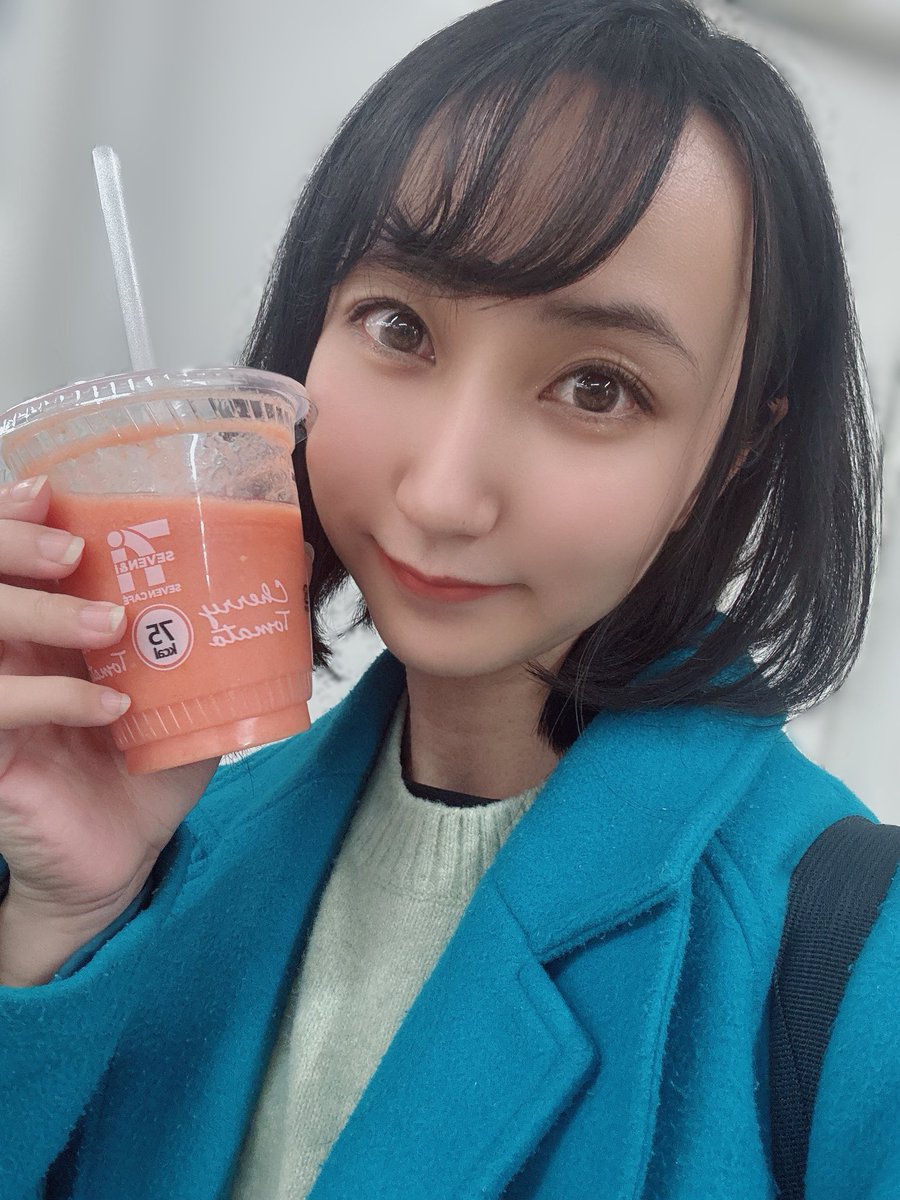 おはよー！
２月もよろしくね🍫
今日は節分だね〜👹

今日も稽古がんばりぃちゃんします💪
表チーム
2/25〜28出演（2/26.3/1は出演しません）
ticket.corich.jp/apply/428604/0…

3/1 即興舞台
ticket.corich.jp/apply/426818/0…

4/17〜26
先行2/7まで！
極チケット　4/22 19時回前説💡
kurimon.corich.co/34yoshiwarahau…