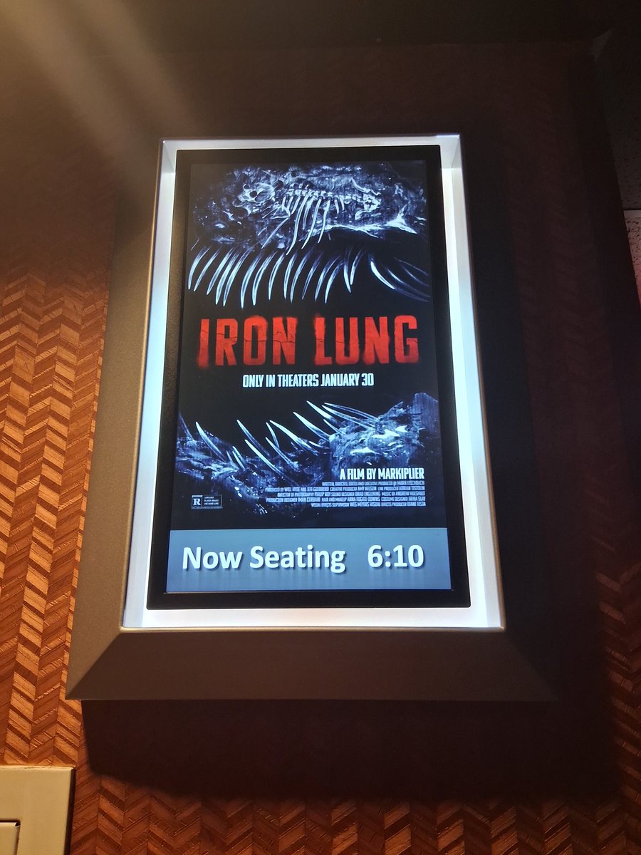 bucketfullll's tweet photo. That's what's up ❤️❤️❤️ #IronLungMovie https://t.co/lOhecBDVat