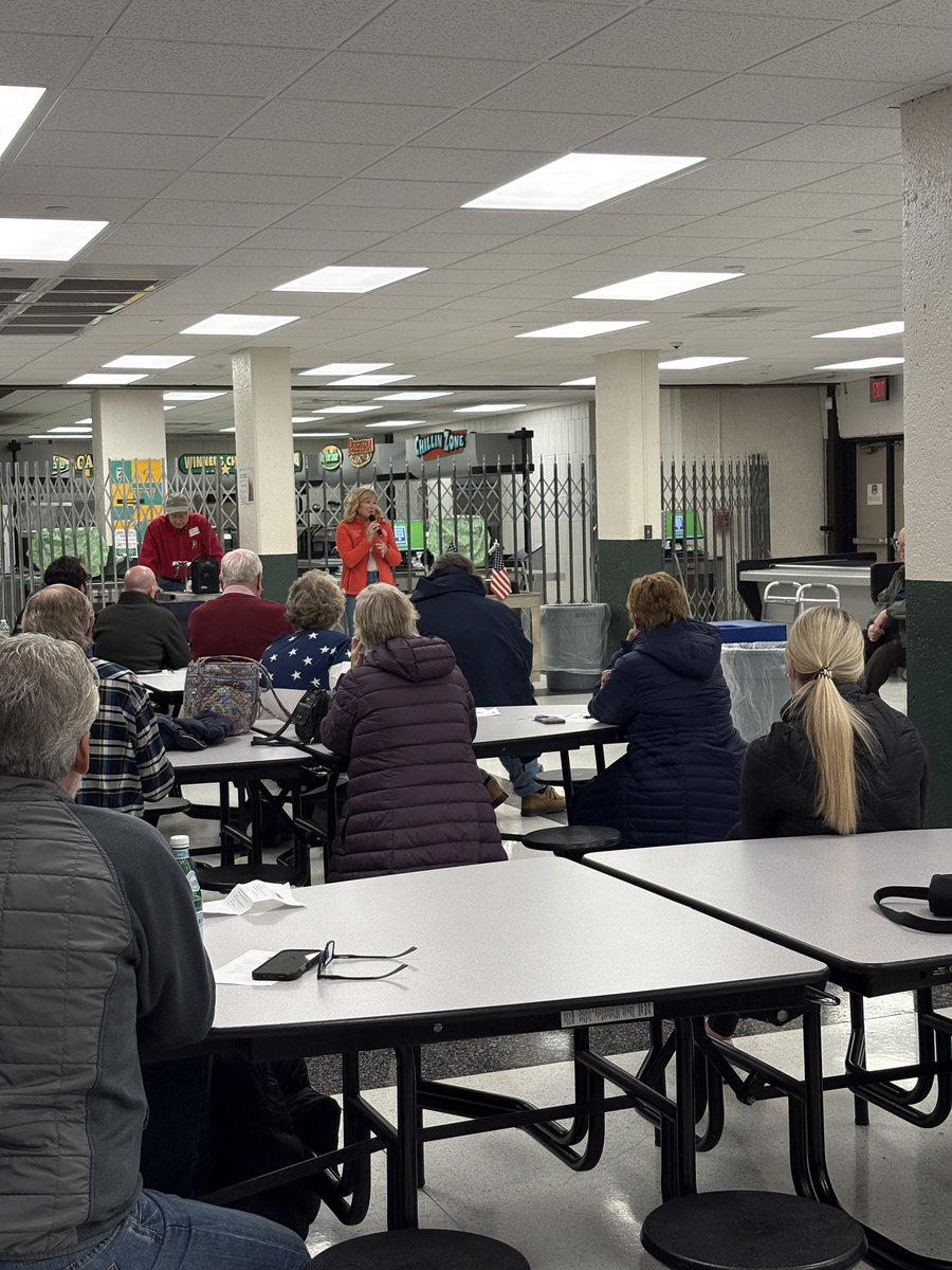 Shannon Lundgren tweet media