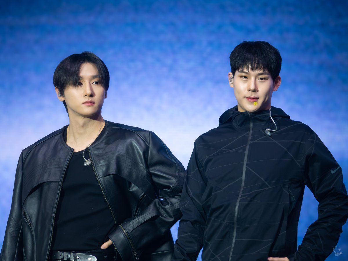 📷THE X NEXUS 260131      

사촌 형아랑 같이 놀이터 와서 우쭐한 아가..?

#몬스타엑스 #MONSTAX 
#주헌 #JOOHONEY #창균 #IM
#MONSTAX_THEX_NEXUS