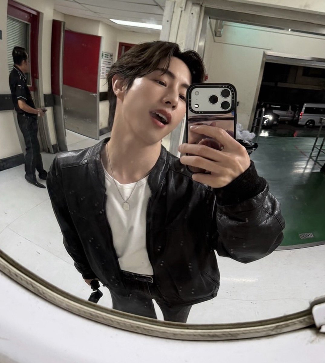 หล่ออะพี่จีบได้ป่าวว