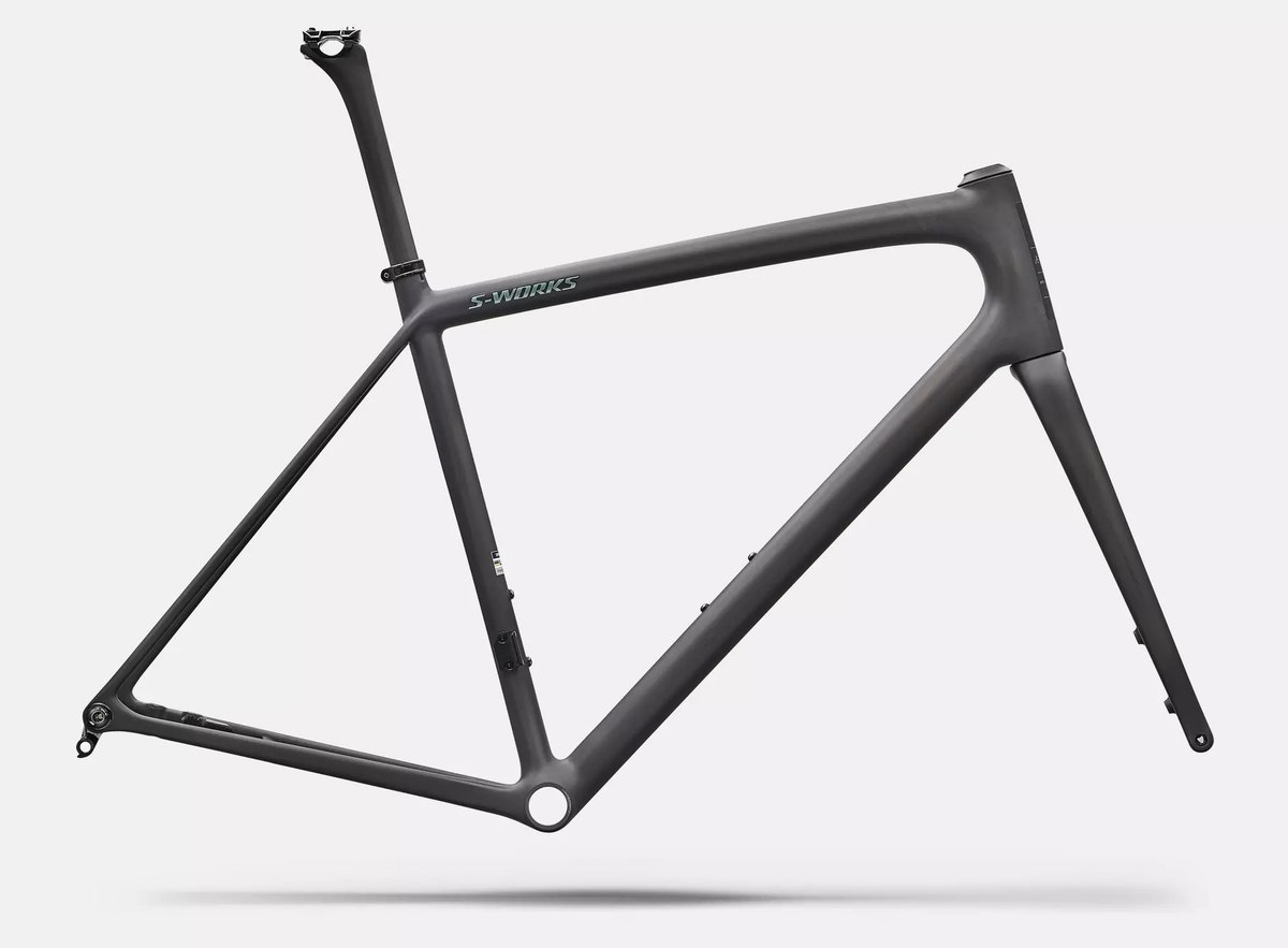 【入荷情報】メーカー入荷待ちの人気フレーム『S-WORKS AETHOS 2』49サイズが1本のみ緊急入荷しました！
スペシャライズド幕張では49〜56サイズまで試乗車も完備。乗って納得してから選べます。
お好みのパーツで組む「バラ完」も全力サポート！ 
詳細はこちら👇
specialized-store.jp/makuhari/blog/…