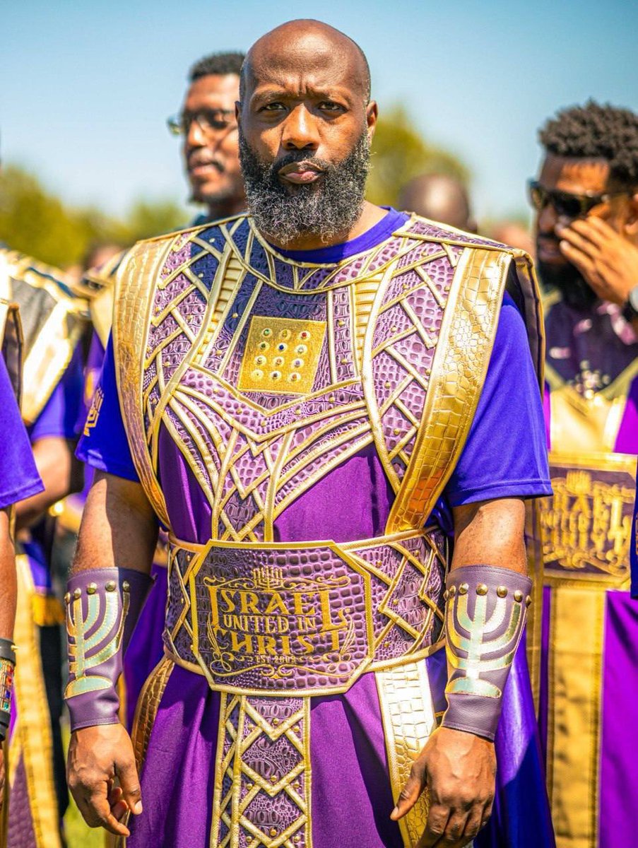 iuic_haiti's tweet photo. Chirasid 44:4 Te gen ki te gwo chèf leta pou gouvènen pèp la, chèf ki te bay bon lòd,nèg save ki te bay pawòl bon konprann,ak sa ki te konn bay pwovèb byen chita.
Vizite Nou Nan🫵🏿https://t.co/8u2hsetZpW
#AyitiCherie #Machann #GarcelleBeauvais #Verite #CapoisLaMort https://t.co/vyTB9WpMOW