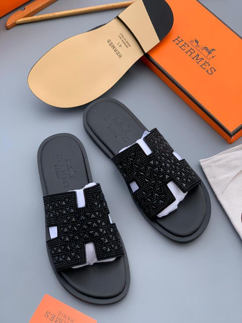 Clothes & Sneakers (@_sneakerhouse) on Twitter photo 