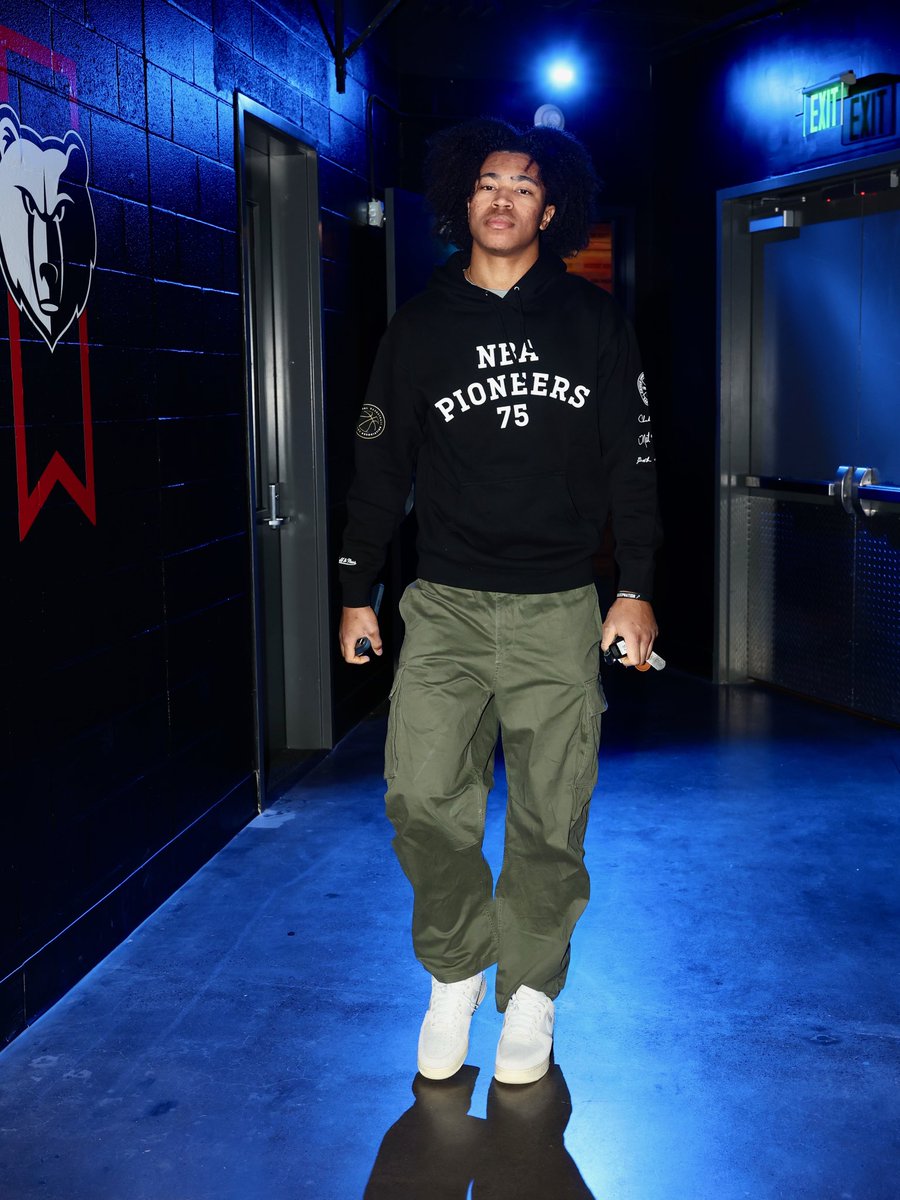 Honoring the pioneers who paved the way 75 years ago and changed the game forever. 🖤