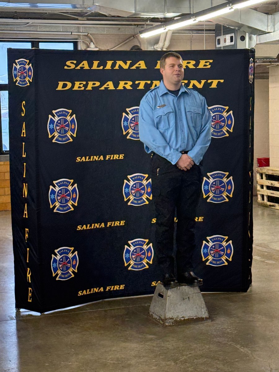 SalinaFire's tweet photo. After completing their one-year probationary period, three of our newest firefighters officially received their badges. Each of them has put in the work day in and day out, learning the job, earning trust, and showing what it means to serve this community. https://t.co/ntFjq6QAar