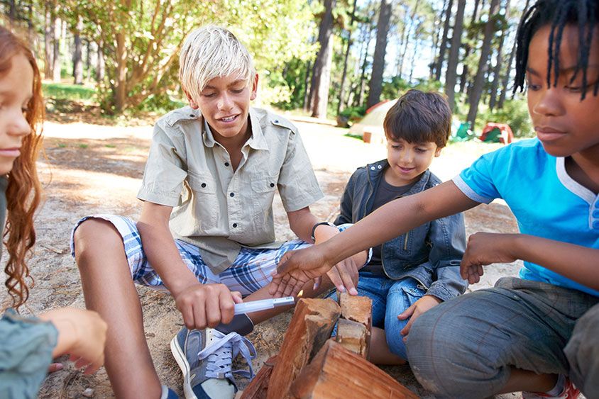 active's tweet image. Discover the top kids' camps in the US for 2026! From adventure-packed outdoor activities to creative arts and technology programs, find the perfect camp to make your child's summer unforgettable. Explore now! 🌟 #KidsCamps #SummerFun
buff.ly/WPkEE7E