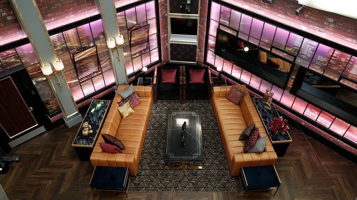 bbspoilerfan's tweet photo. not my house but I know my way around… #bb27 https://t.co/JxTujlikL8