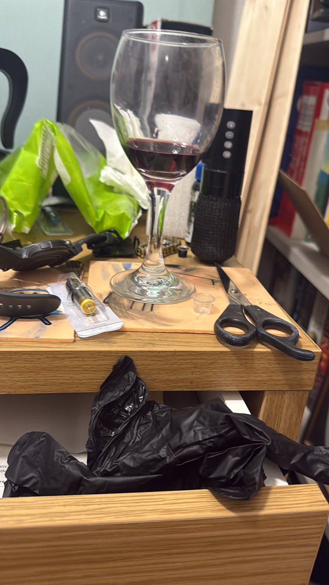 Ricky_Kay's tweet image. Wonder what’s going to happen here?
X