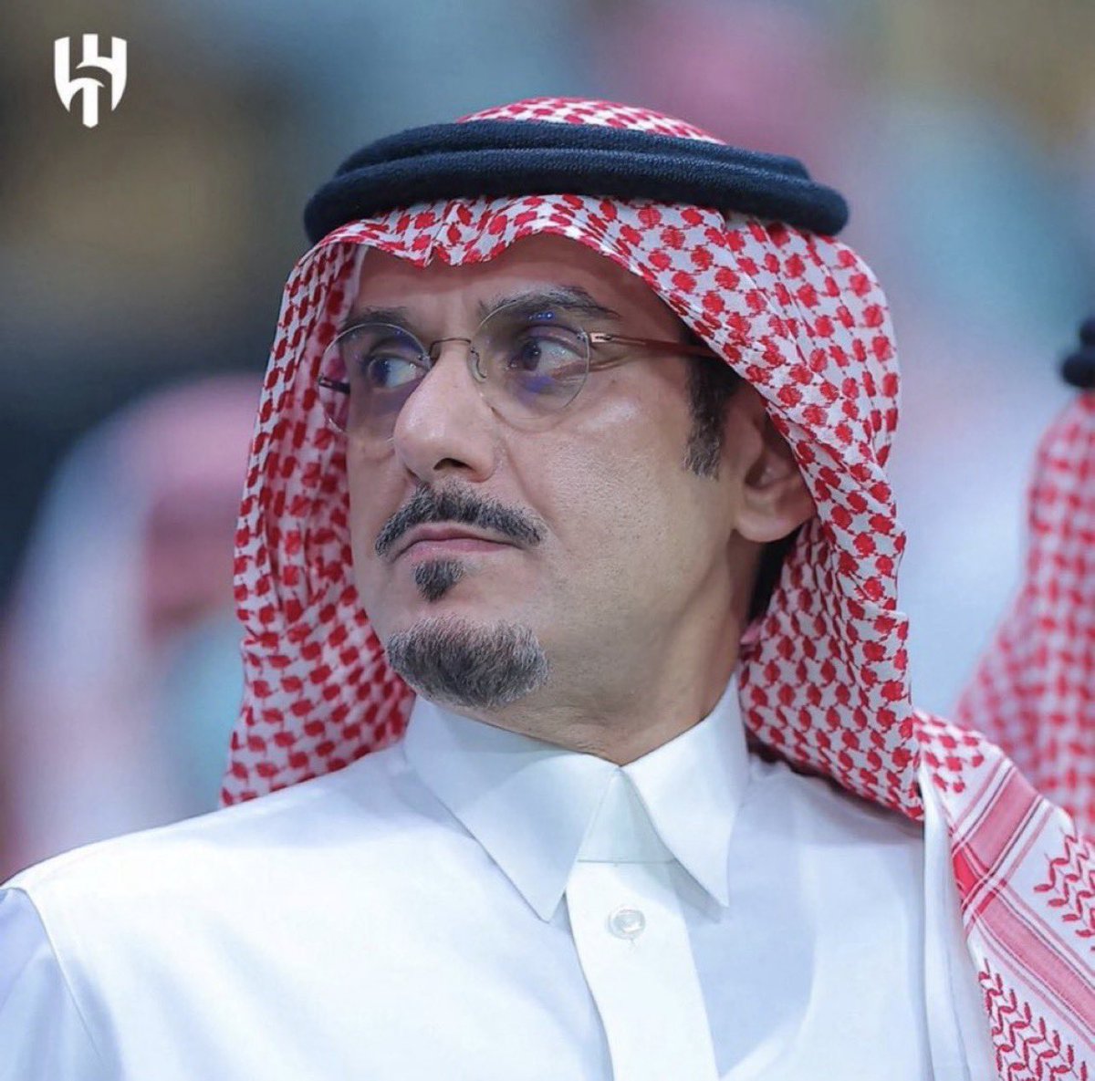 الحي يحييك عز يامال العز كفو ينطح كفو جميع الهلاليين يشكرونك ويقفون لك احتراماً وكلنا خلفك وخلف ابوخالد اطال الله في عمريكما