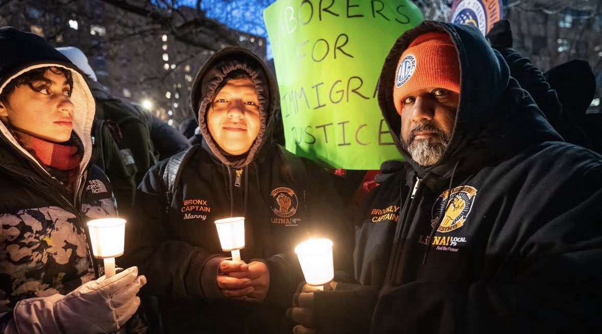 AFLCIO's tweet photo. America’s unions gathered across the country this past week to mourn the senseless killing of our @AFGEnational union brother Alex Pretti.

His loss is devastating and maddening. We call on ICE to leave our communities and workplaces before anyone else is hurt or killed. https://t.co/fmBOlTYHyX