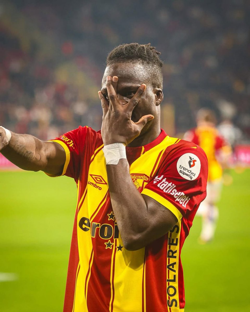Goztepelilercom's tweet photo. Junior Olaitan, Beşiktaş ile anlaşmaya vardı. Oyuncu kulüplerinin anlaşmasını bekliyor.

🗞@yagosabuncuoglu https://t.co/nfxqrrrQiQ