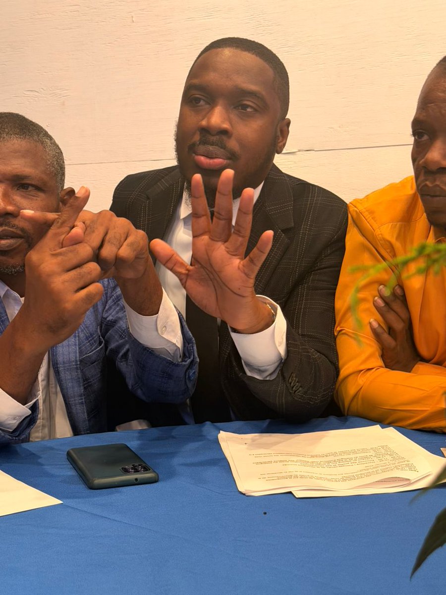 ENFO CHO AYITI tweet media