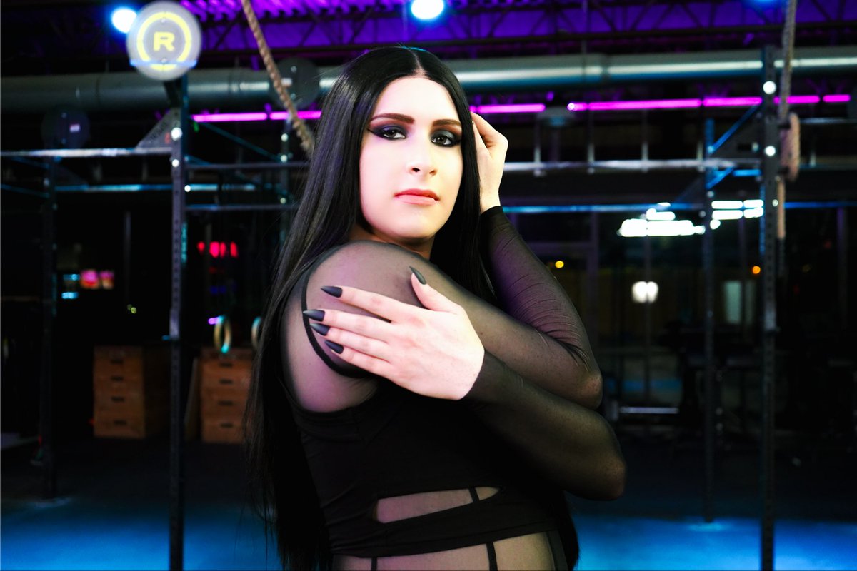 BrandonClubs's tweet photo. New Year. New Music. New Attitude. ⚔️

#GayArtist #QueerArtist #PopMusic https://t.co/eRpfP2hMDT