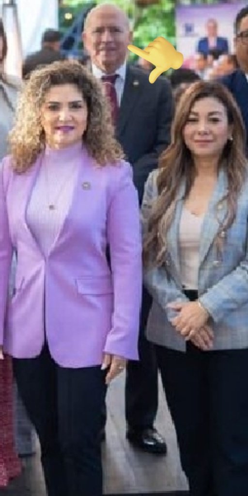 danydoggy's tweet photo. Ahora vemos quienes estan detras del robo y la prostitución de la elección de las Cortes, nada mas ni nada menos que #NesterVasquez y #SandraTorres con sus alfiles en la sala 6ta de lo contencioso. Ejecutando golpe. https://t.co/ds0p9cD0Oz