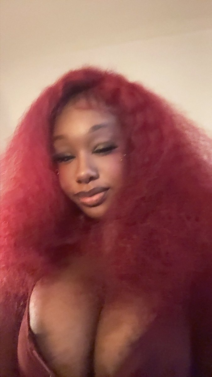 Goddess Lay tweet media