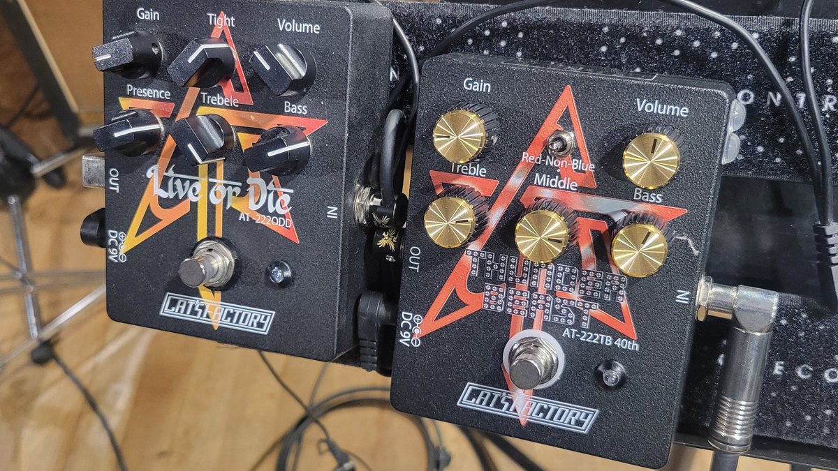 正直どやねん！？
って感じで徹底レビューしました
youtu.be/Dstv2e24Hq8
だらだら弾いてしゃべってます🫠