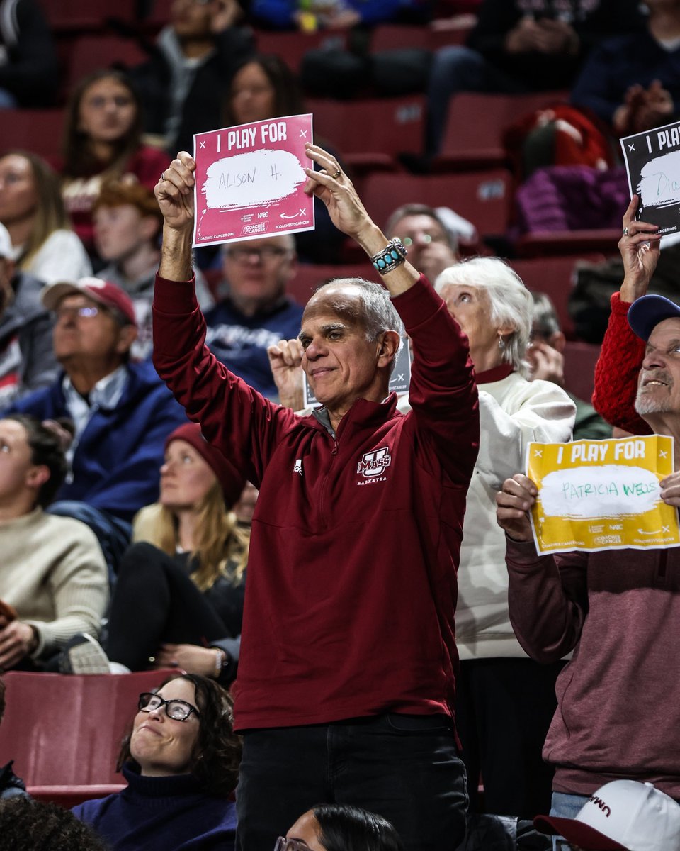 UMass Men's Basketball tweet media