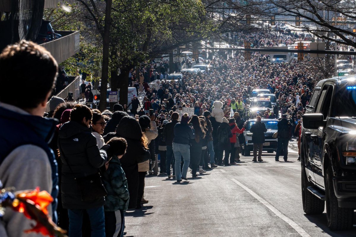 Governor Abigail Spanberger tweet media