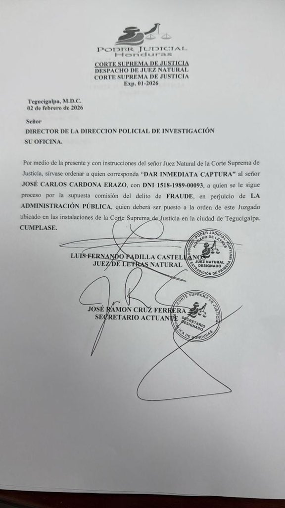 Orden de captura contra el ex ministro más “cool-Erazo” José Carlos Cardona. 
Te dije que tu tiempo en X sería corto, la justicia más rápido te alcanzo, por corrupto y ahora tu futuro será en una celda, y obvio, sin internet.