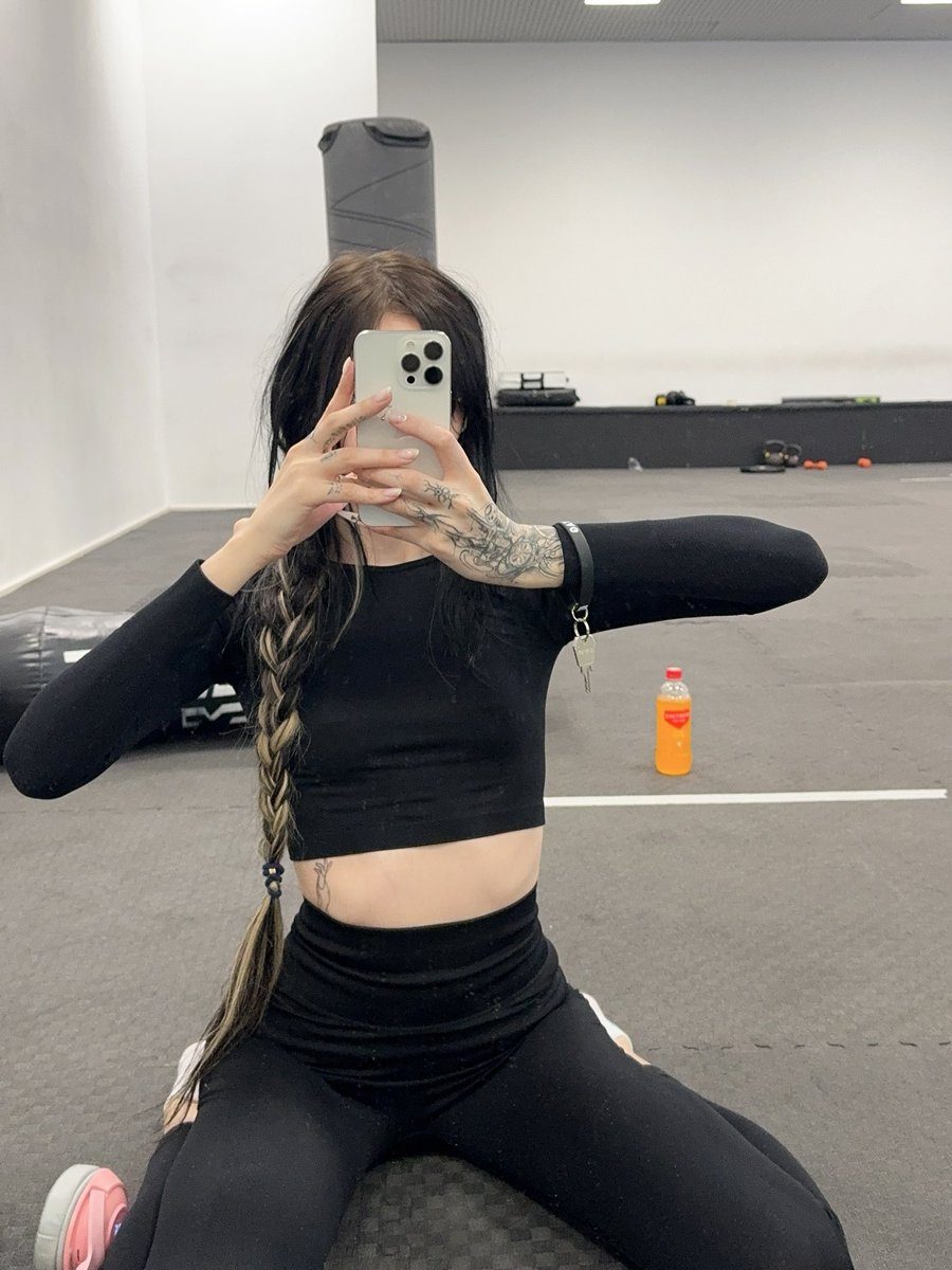 TOKSYNKOWA tweet media