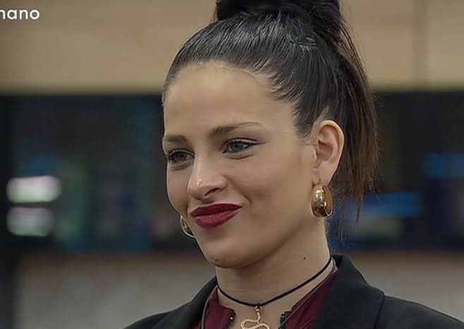 staylvnder's tweet image. esto es justicia por todas las mujeres que protagonizaron sus temporadas y fueron barridas por un hombre hegemónico sin gracia BANCAMOS