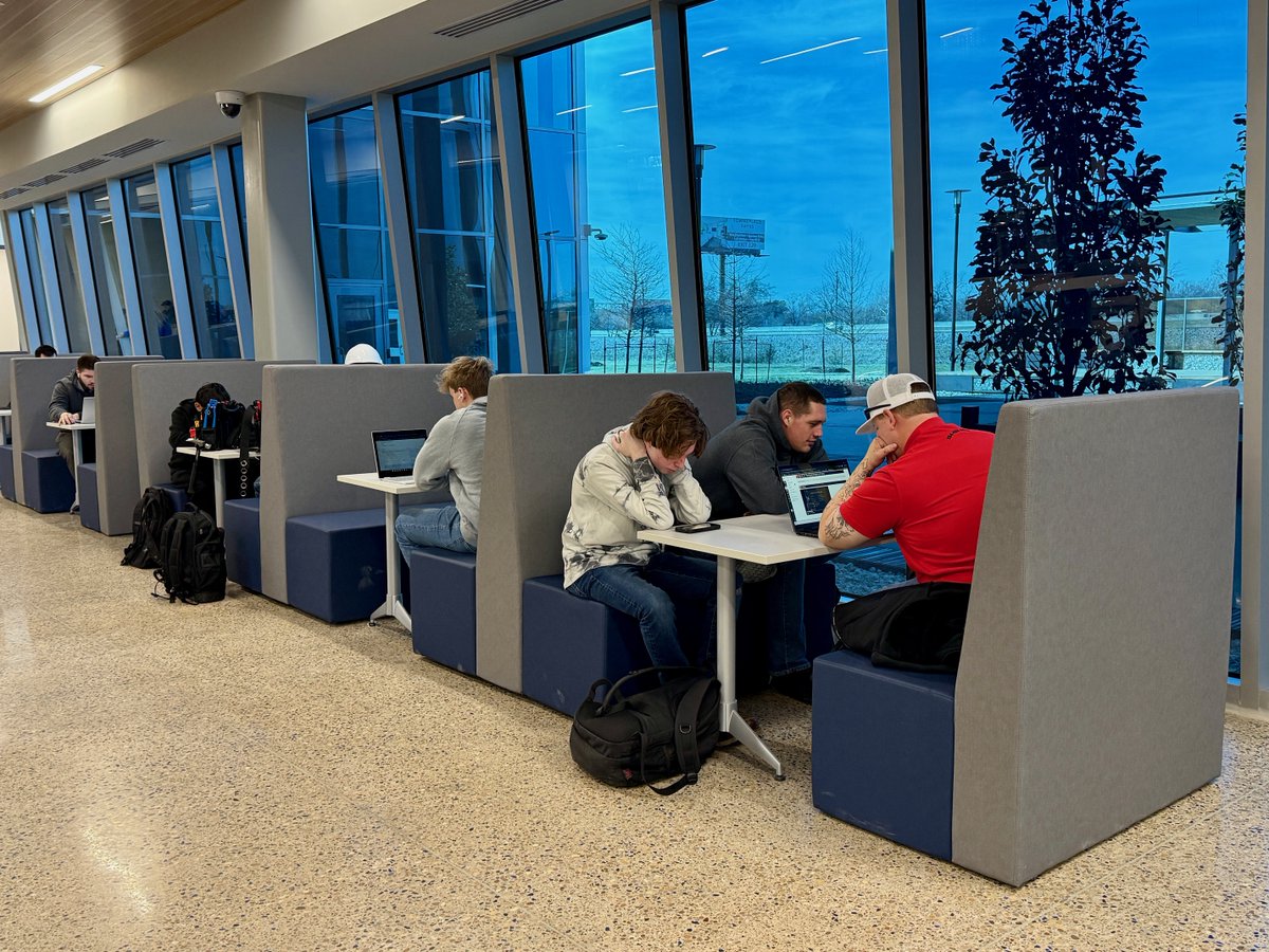 tstcwaco's tweet photo. The Construction Technologies Center opened for students on Monday, Feb. 2, at TSTC’s Waco campus. The building will house the Building Construction, Electrical Construction, HVAC, Plumbing and Pipefitting and Solar Energy programs.

#TSTCproud #WacoTX  #technicaleducation https://t.co/lozTlIlZQu