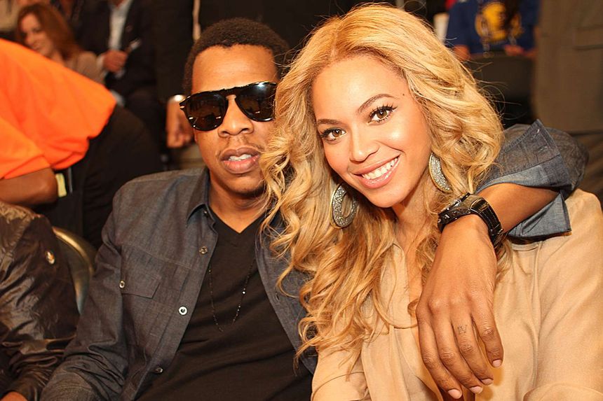 Todo o catálogo musical de Jay-Z e Beyoncé foi retirado do Spotify depois que Jay-Z foi exposto em novos documentos sobre Epstein.

A CAÇA TÁ COMEÇANDO 🔥