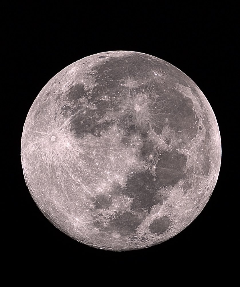 albert_martinez's tweet photo. #astrofoto #fullmoon https://t.co/MuoRz3hSUM