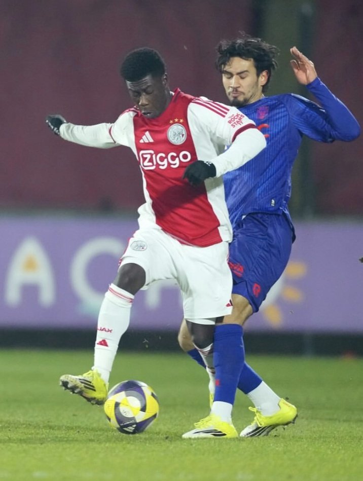 Idn_abroad tweet media