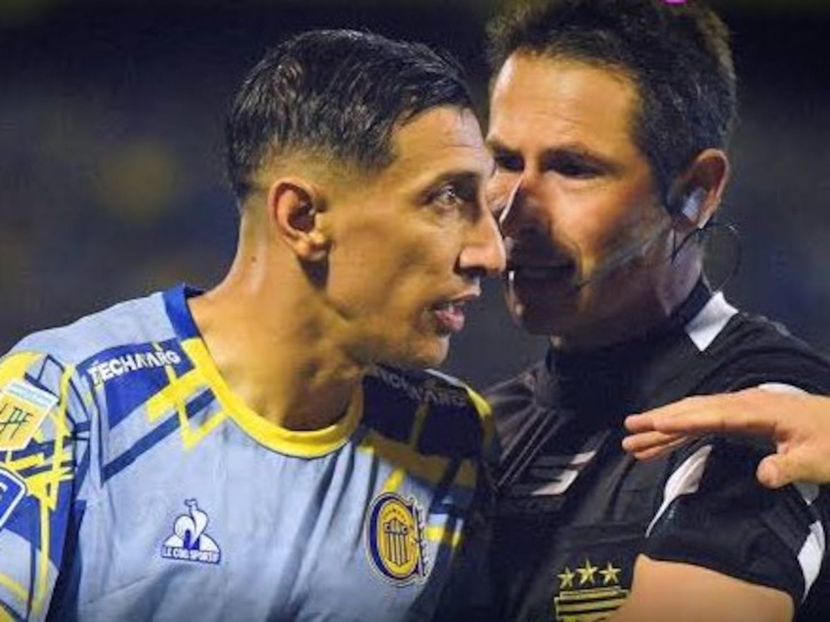 OrgulloPorRiver's tweet image. Increíble como un jugador como Di María, que ganó todo con Argentina, sea capaz de caer tan bajo simulando faltas que nadie vió y hasta ganando un título que nunca logró. Antes lo aplaudían todos, pero ahora es silbado y abucheado por estar a la par de los mafiosos de la #AFAno