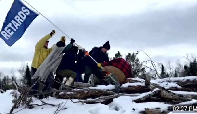 Brandon Carter tweet media