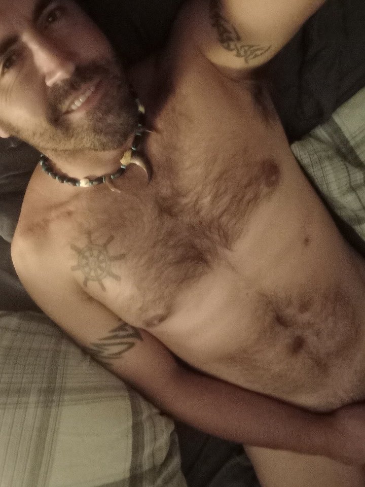 SpecialStepdad's tweet photo. This cheater married dad insists that no one wants to see his cock

I disagree 

What say you? Maybe some RTs will convince hon to show off his baby maker ?

If you like seeing regular dads in action, DM to buy our naughty video collections https://t.co/87W1rsHGxP