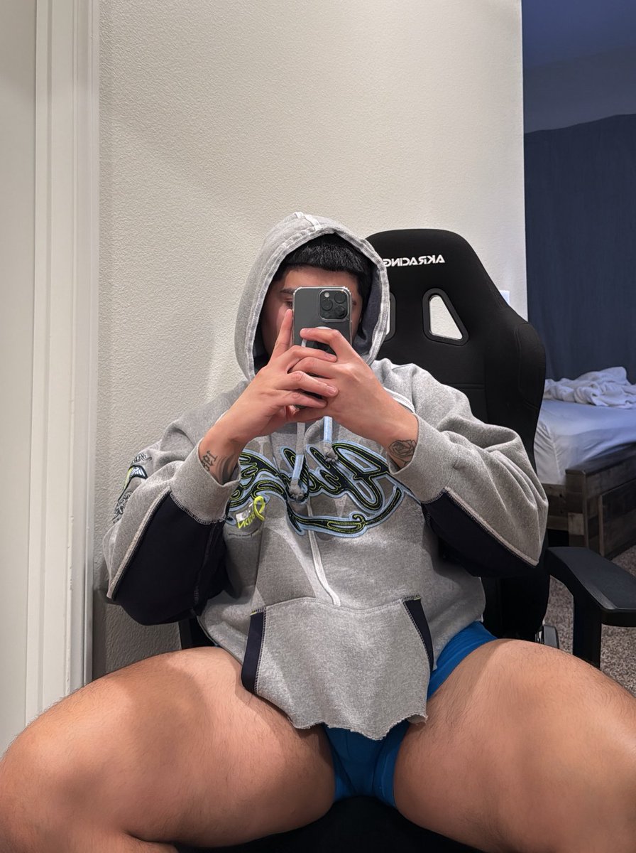 I need a leg massage😩