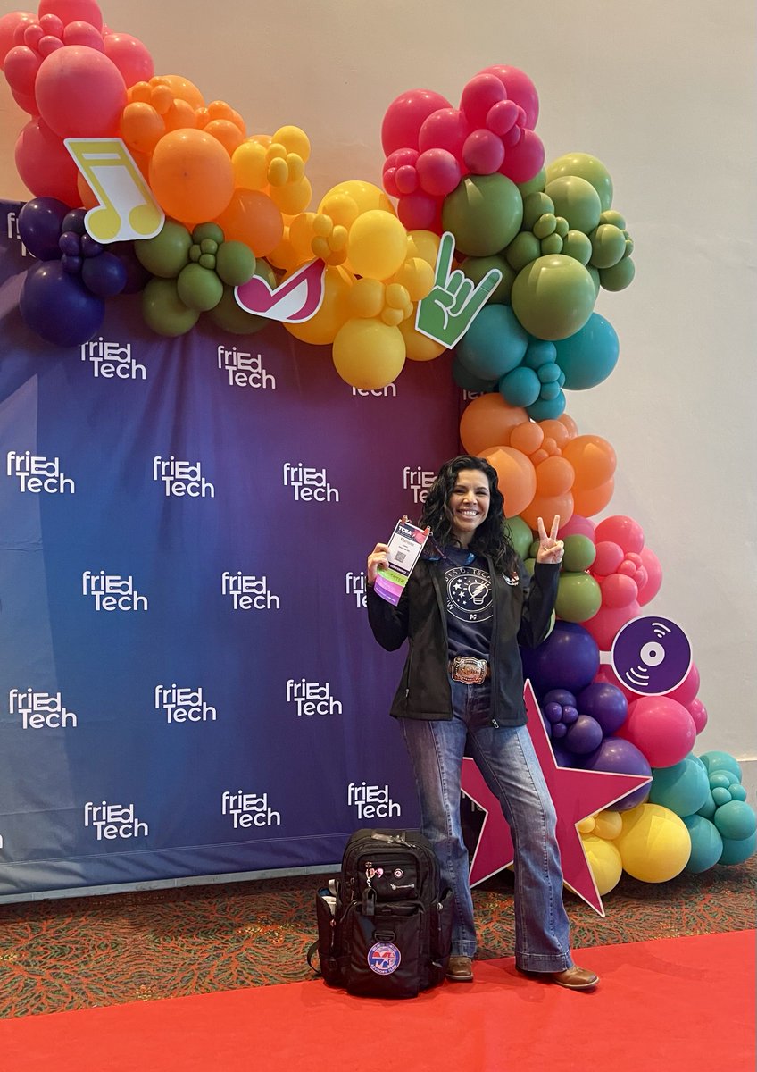 𝓜𝓪𝓻𝓲𝓼𝓼𝓪 𝓛𝓸𝓹𝓮𝔃 tweet media