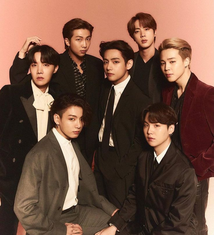 sboficial's tweet photo. 🚨 Um show ao vivo do BTS é confirmado para o dia 21 de março na Netflix. https://t.co/tLVMTKoxlP
