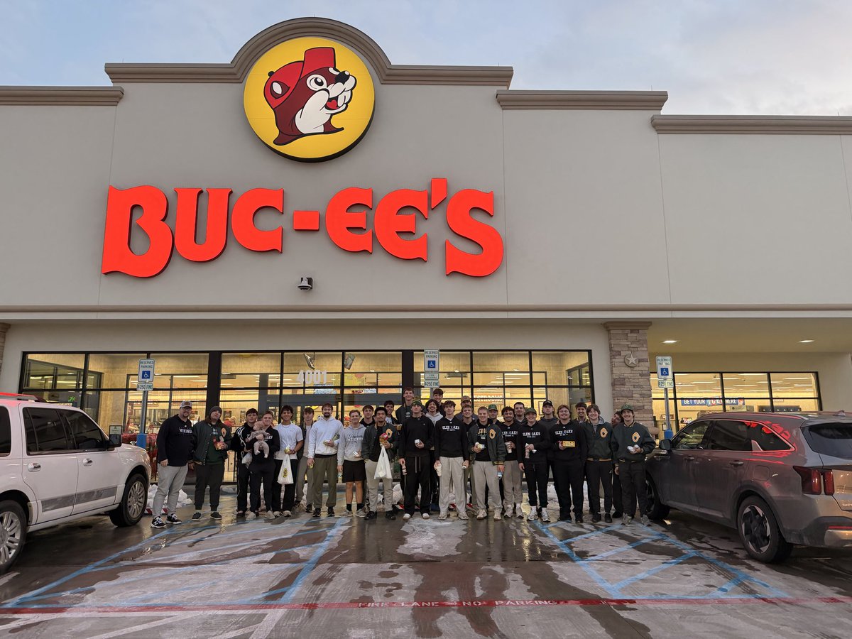 Glen Oaks Vikings Baseball tweet media